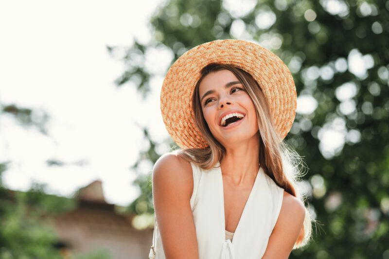 Teeth Whitening in Highland